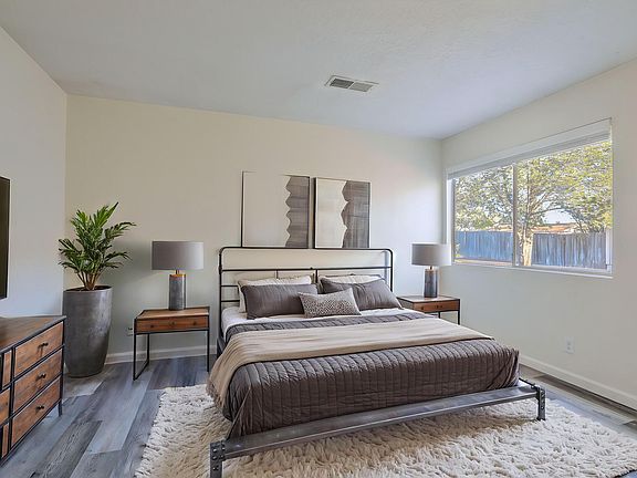 5th image of 1777 Lee Loop NE