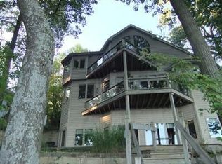 28033 North St, Gobles, MI 49055