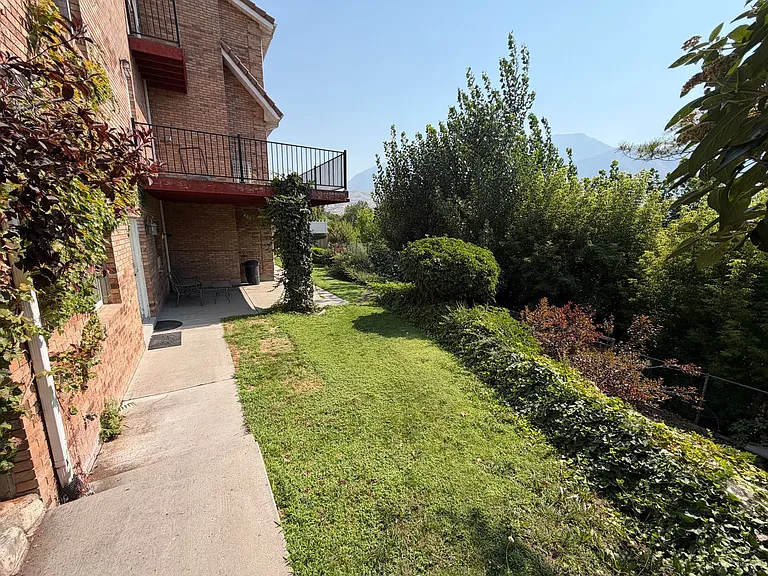 479 S Palisade Dr — Photo 59