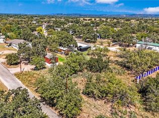 127 E Castlewood Dr, Marble Falls, TX 78654