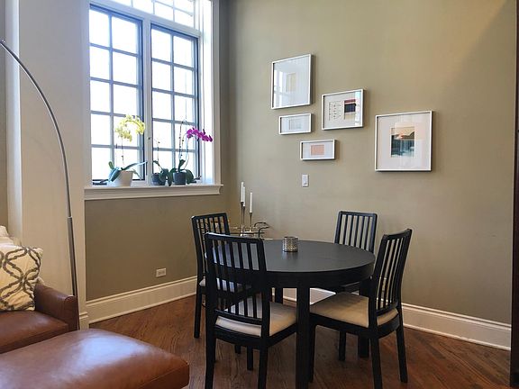 2nd image of 2652 N Lincoln Ave APT 2F