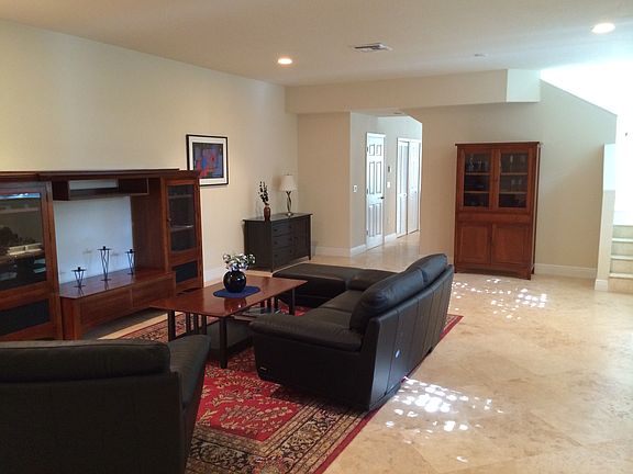3rd image of 3089 Oak Ave #3089