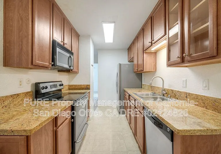 9909 Azuaga St #C205 — Photo 10
