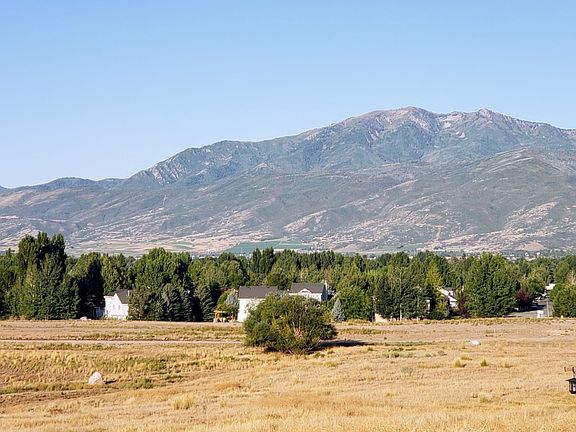 4th image of 158 N Haystack Mountain Dr