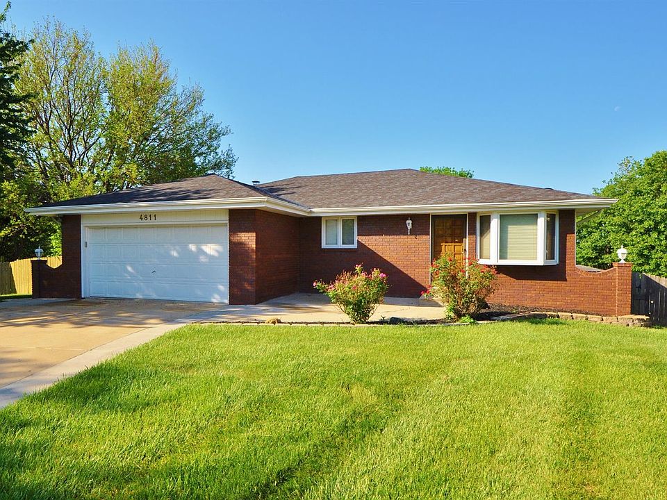 1st image of 4811 Bradock Ct