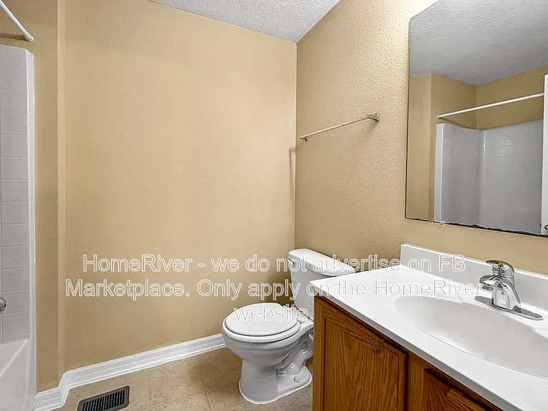 7409 Palm Hills Dr — Photo 6