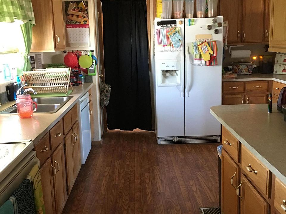2nd image of 10183 S Happy Valley Rd