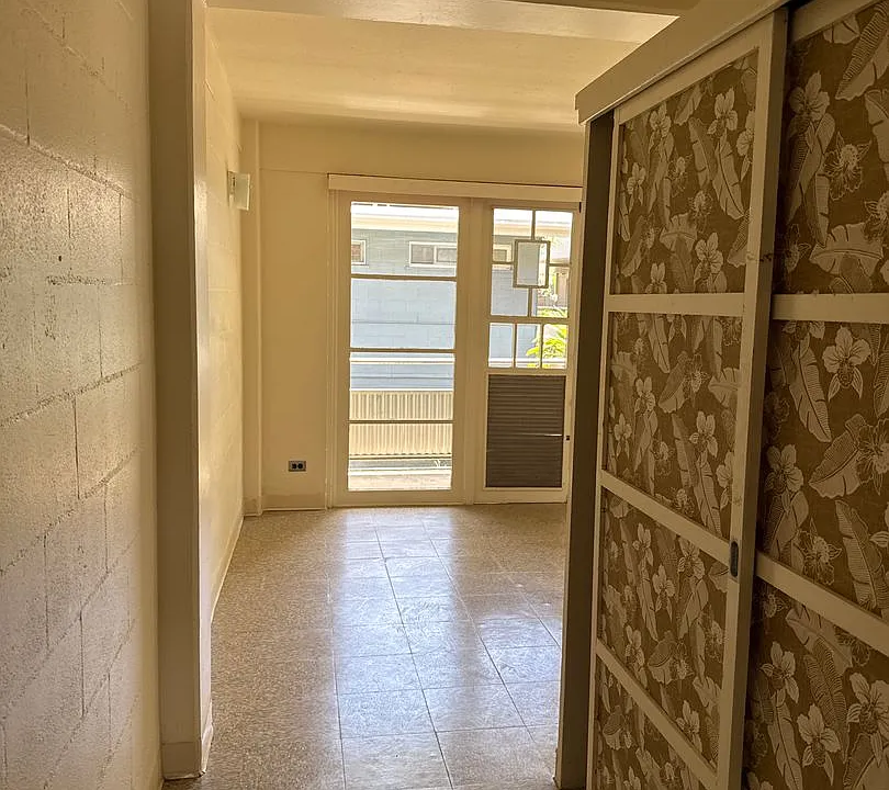 248 Kaiulani Ave