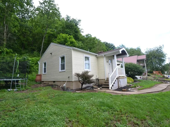 576 Mountain St, Aberdeen, OH 45101