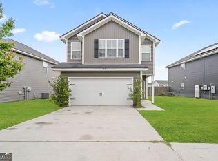 744 Fairview Cir, Hinesville, GA 31313