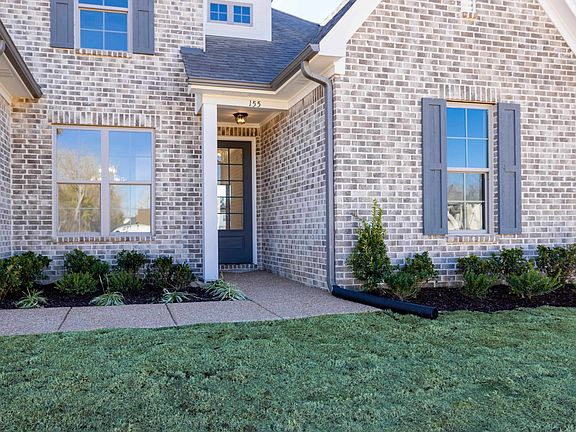 2nd image of 155 Valleyview Ln