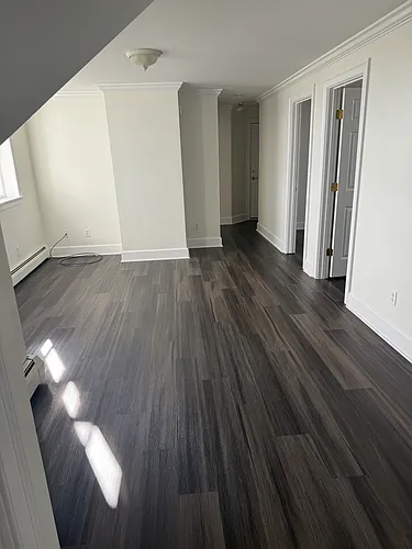 106 Osborne St #3 Photo 1