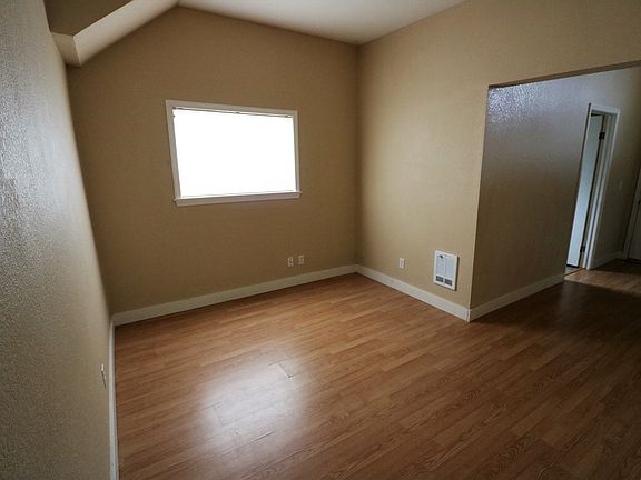 3rd image of 2620 Cherry St