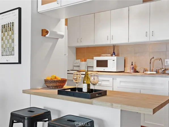 225 W 6th St APT 515, Long Beach, CA 90802