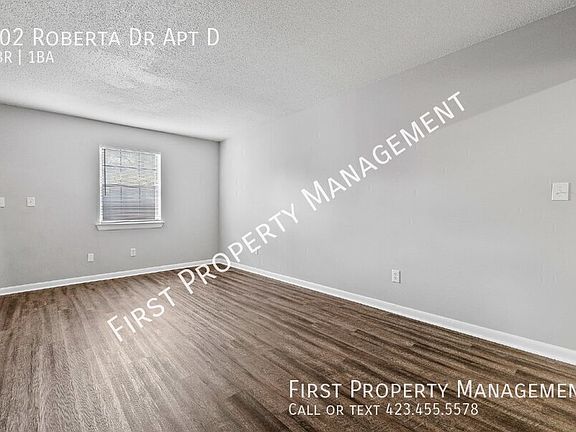 5th image of 702 Roberta Dr #D