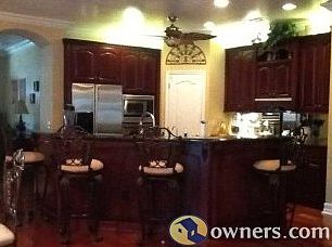 Kitchen with bar