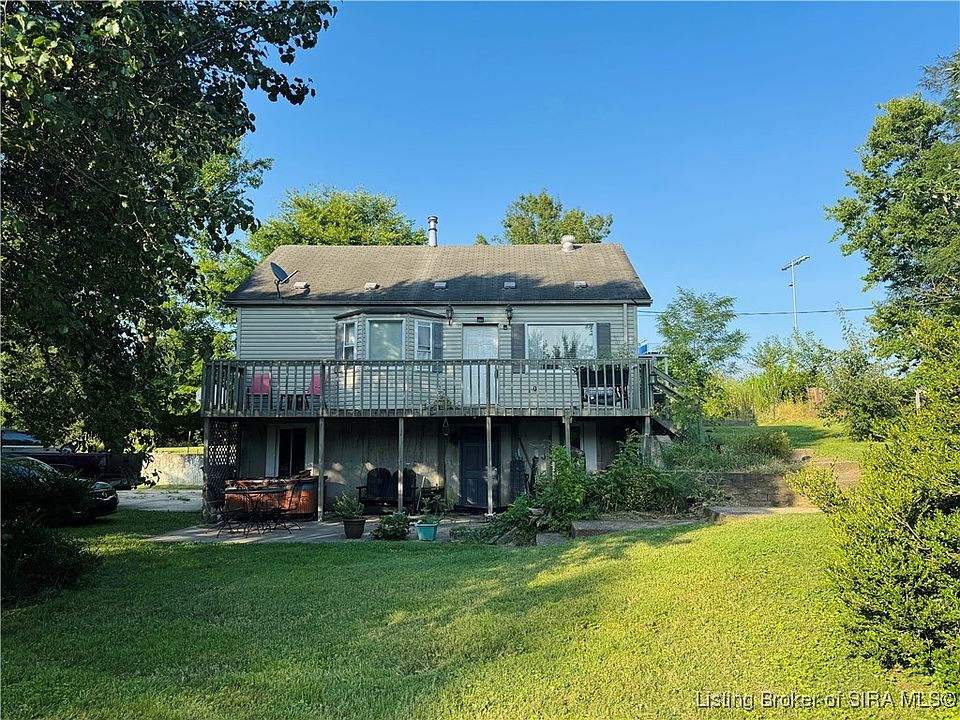 2nd image of 810 Basham Drive