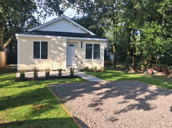 2775 Wisner Blvd, Waterford, MI 48329