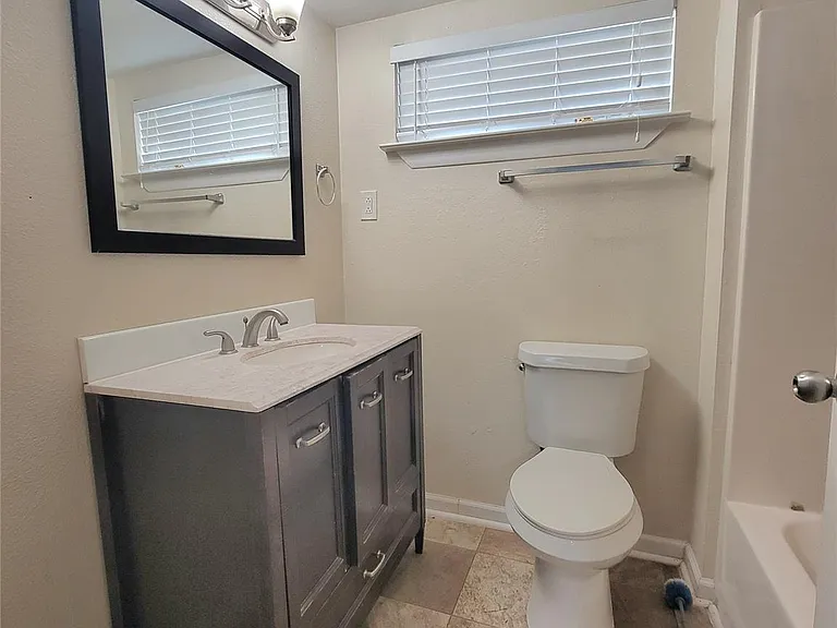 12150 Old County Rd #17 — Photo 6