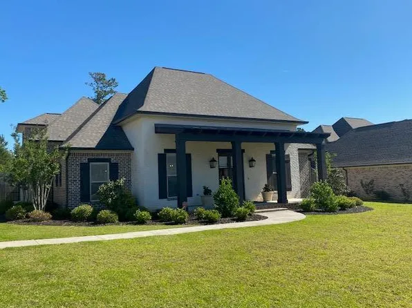 6282 Pinehill Dr, Meridian, MS 39305