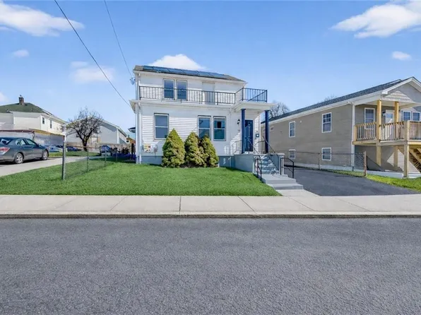 68 Touro St, Providence, RI 02904