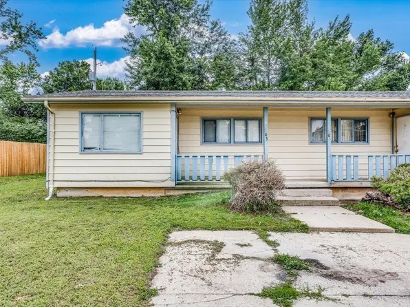 503 Heather Ln #505, Newton, KS 67114