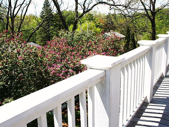 Semi Private Deck. Gorgeous!