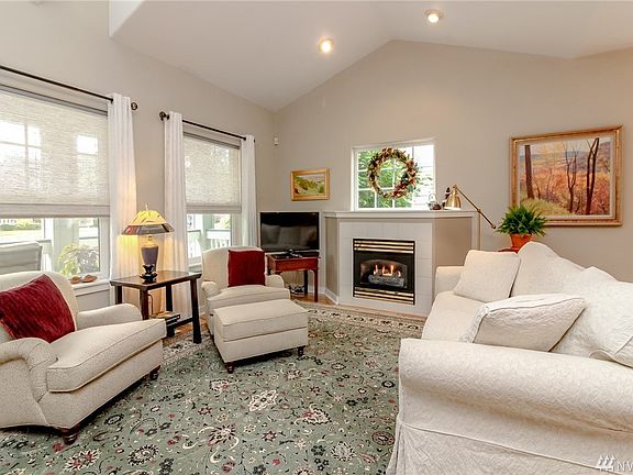 4th image of 1451 Heath Ct