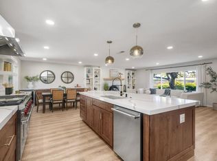 2500 Cranston Dr, Escondido, CA 92025