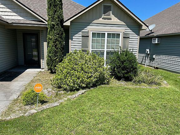 4th image of 4068 Glen Laurel Dr E