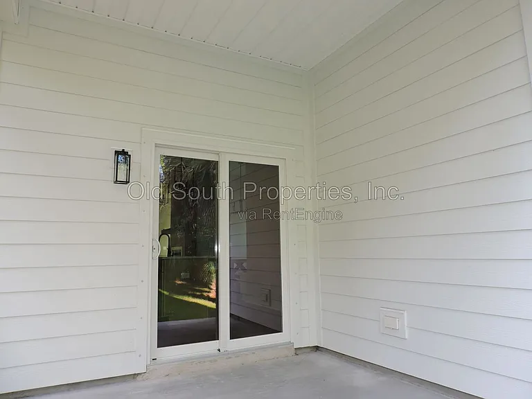 706 N F St #B — Photo 31