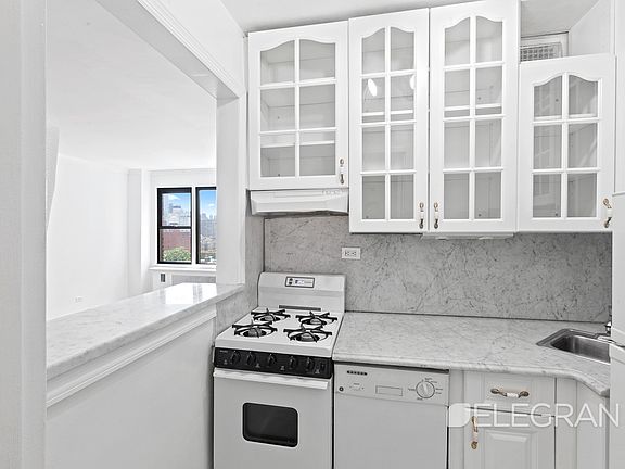 5th image of 460 E 79th St APT 12D