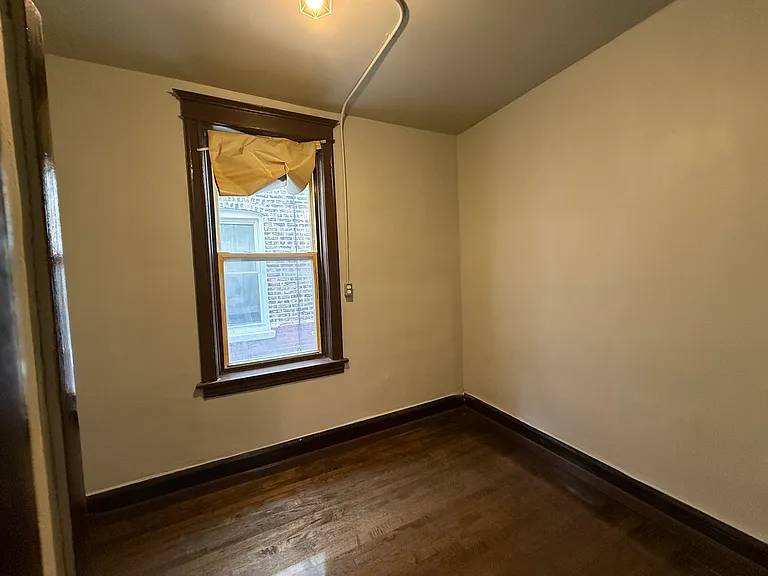 4222 W Cullerton St — Photo 10