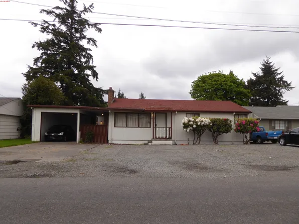 10818 Davisson Rd SW, Lakewood, WA 98499