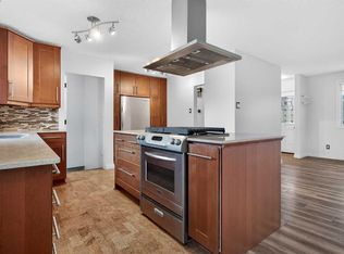 81 W Westminster Dr SW, Calgary, AB T3C2T2