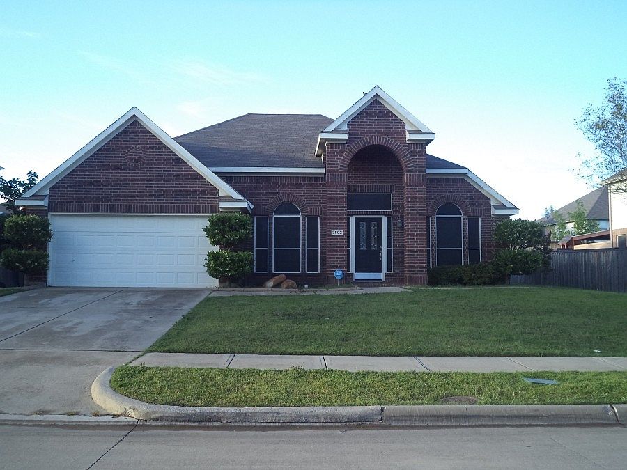 1st image of 3502 Catalpa Dr