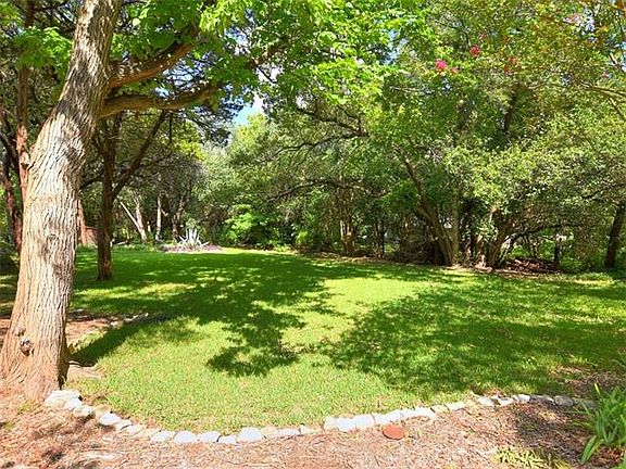 2nd image of 11614 River Oaks Trl