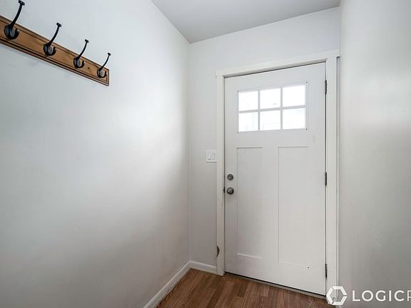 4th image of 365 E Garfield Ave APT 2