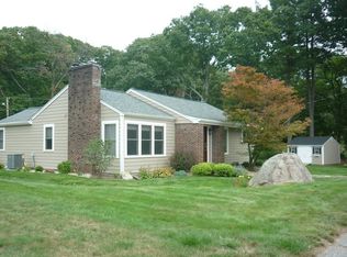 924 Summer St, Lynnfield, MA 01940