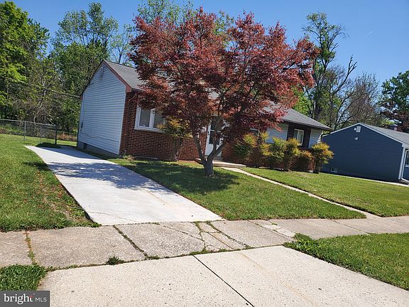 3rd image of 8408 Church Ln