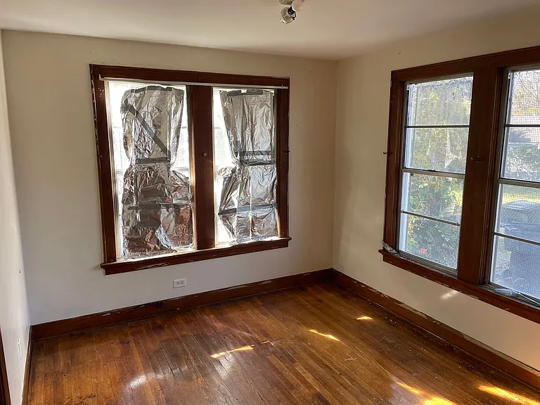 2727 Judson St — Photo 10