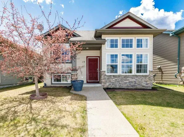 19 N Ibbotson Close, Red Deer, AB T4R 0C6