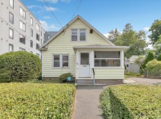 850 Brewster St, Bridgeport, CT 06605