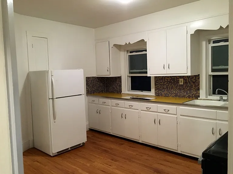 33 Fairmont St #2 — Photo 1