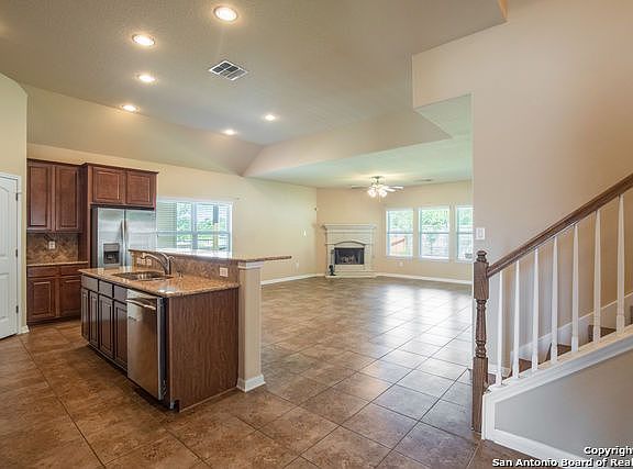 4th image of 9611 Calmont Way