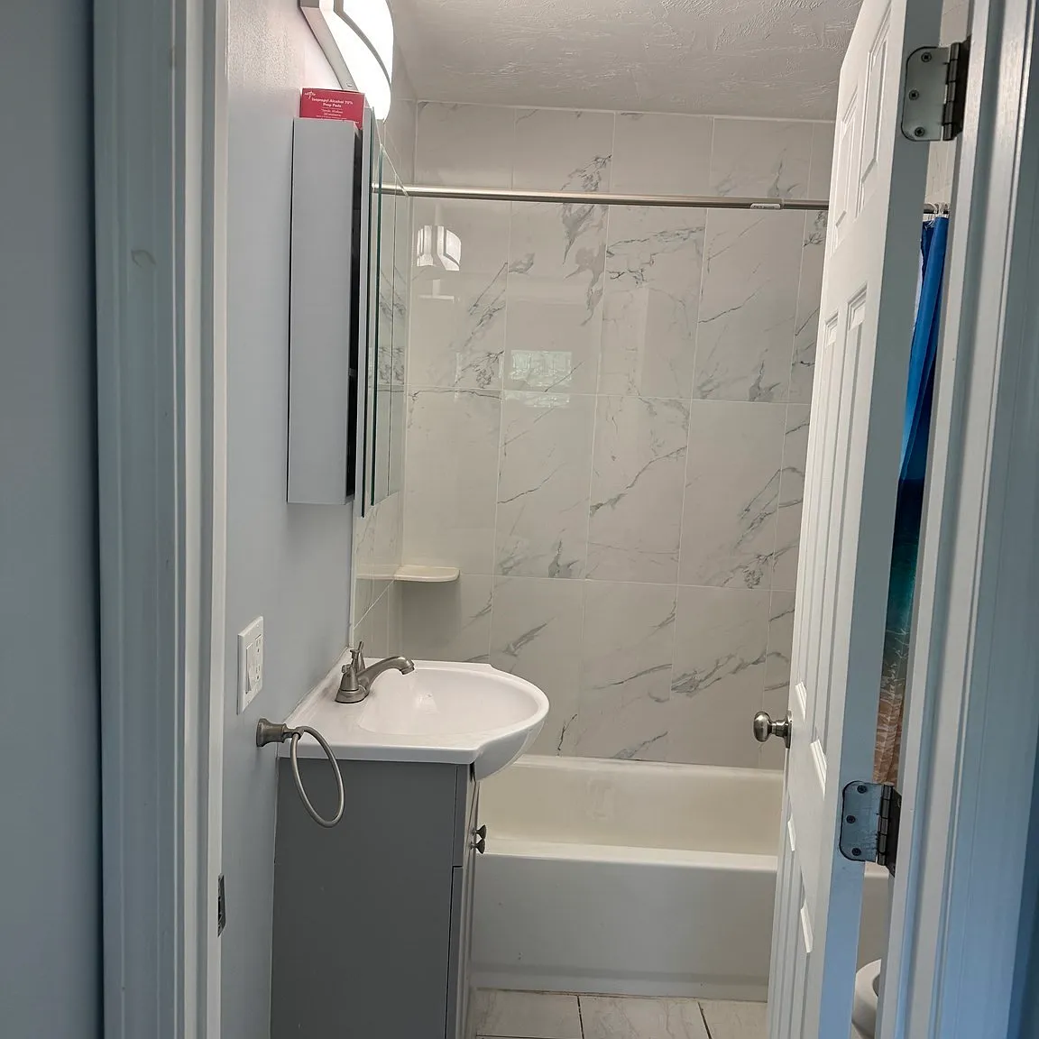 3 bed, 2.0 bath, 1200 sqft, $3,400 — Photo 4