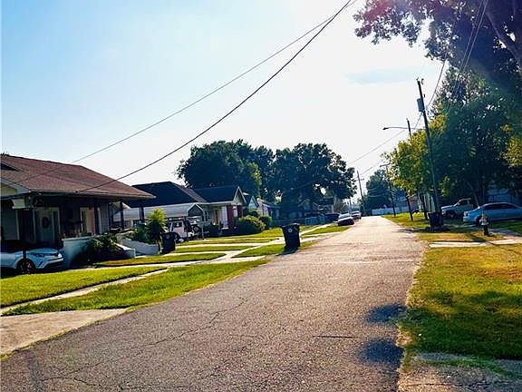 2nd image of 646 Magellan St