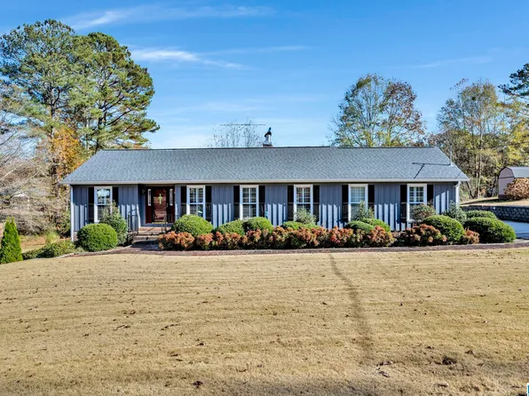 903 Spruce Rd, Oneonta, AL 35121