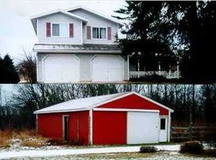 422 Nine Mile Rd NE, Comstock Park, MI 49321