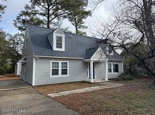 820 Cape Harbor Dr, Southport, NC 28461